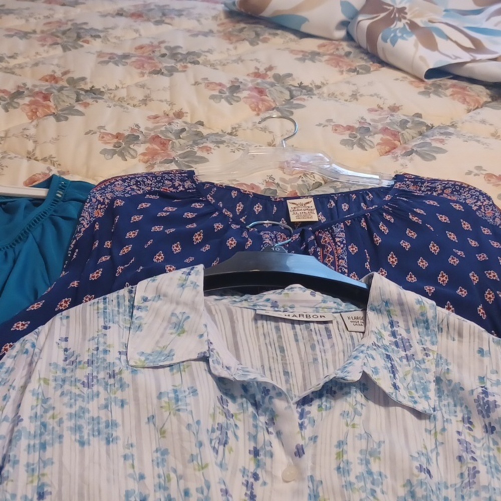 Women's shirts